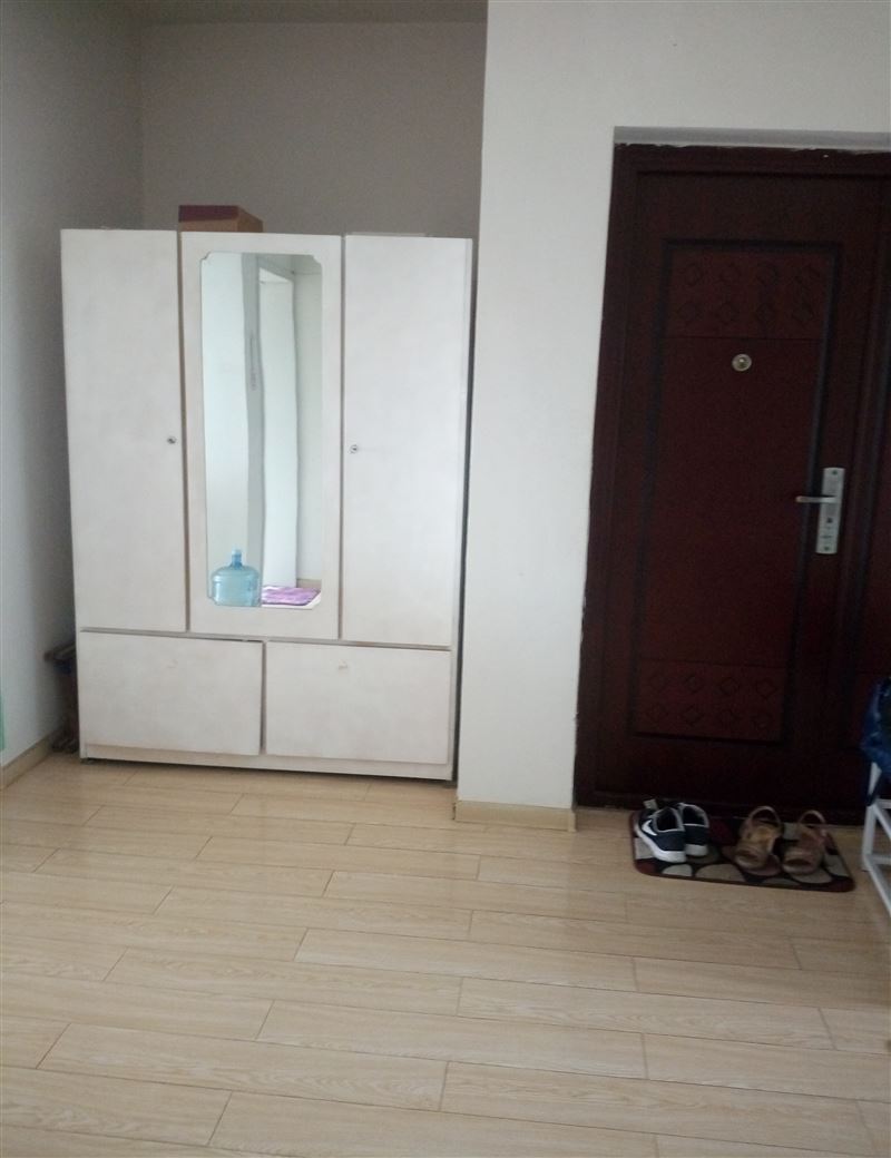 出售胶州祥龙花园套二阁楼